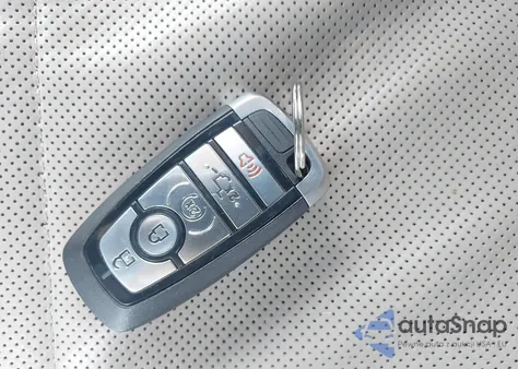 2019 Ford F-150 Limited from USA, damaged, VIN 1FTEW1EG6KFC94908